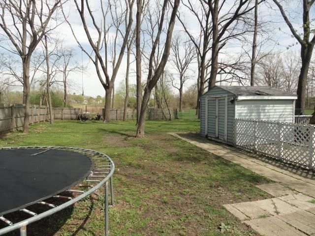 468 W Delavan Dr, Janesville, WI 53546