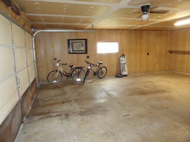 468 W Delavan Dr, Janesville, WI 53546