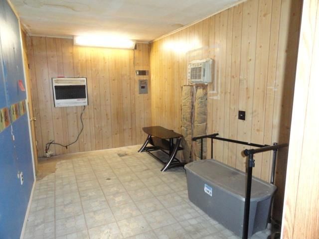 468 W Delavan Dr, Janesville, WI 53546