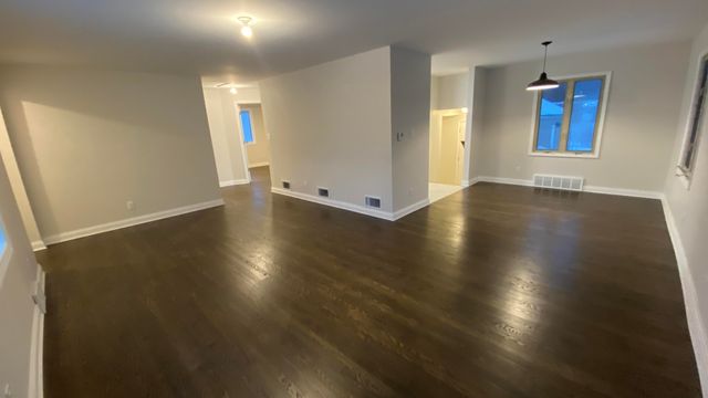 408 N Griffith Boulevard, Griffith, IN 46319