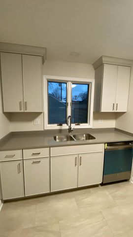 408 N Griffith Boulevard, Griffith, IN 46319