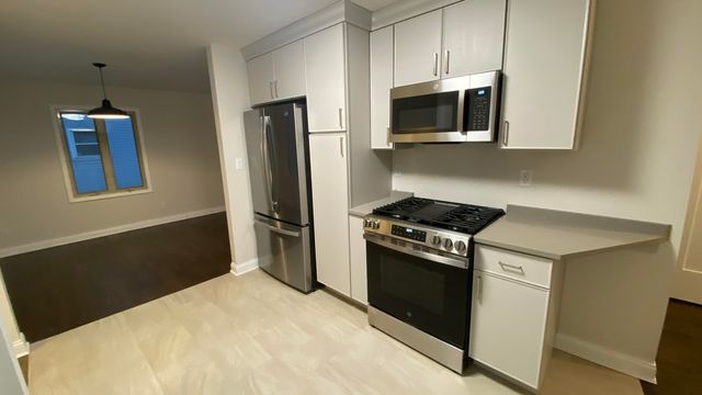 408 N Griffith Boulevard, Griffith, IN 46319