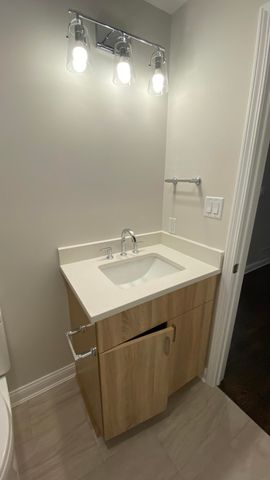 408 N Griffith Boulevard, Griffith, IN 46319