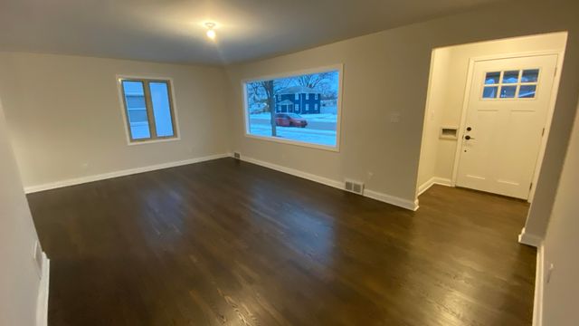 408 N Griffith Boulevard, Griffith, IN 46319