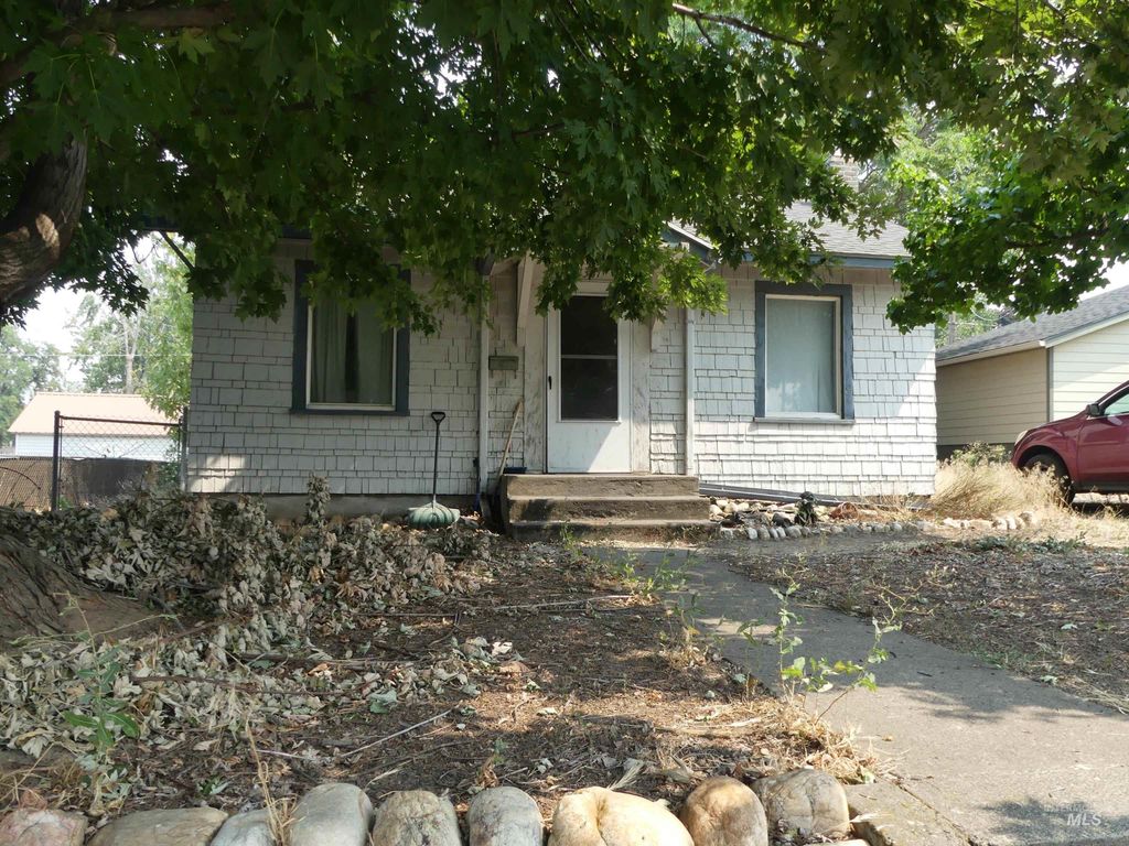 1307 17th St, Lewiston, ID 83501 photo 4