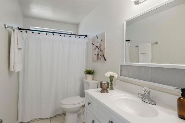 1248 Cedar Street, Ramona, CA 92065