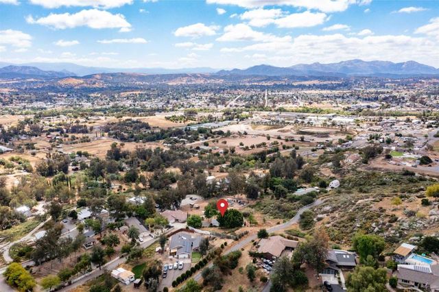 1248 Cedar Street, Ramona, CA 92065