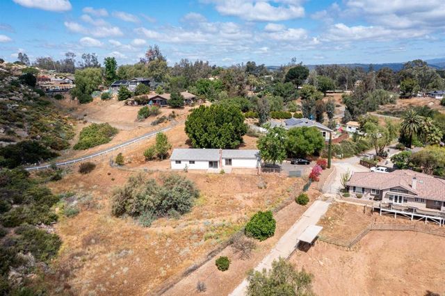 1248 Cedar Street, Ramona, CA 92065