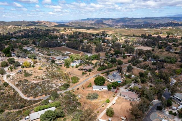 1248 Cedar Street, Ramona, CA 92065