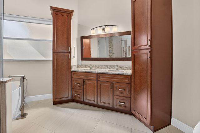 5351 Ventura Drive, Delray Beach, FL 33484