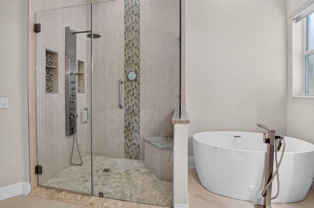 5351 Ventura Drive, Delray Beach, FL 33484