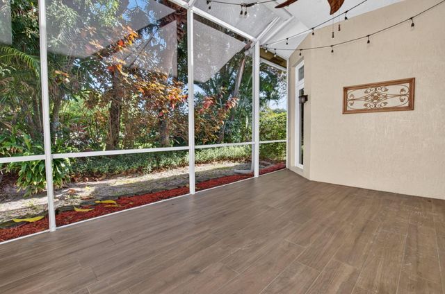 5351 Ventura Drive, Delray Beach, FL 33484