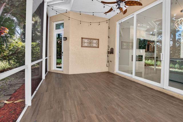 5351 Ventura Drive, Delray Beach, FL 33484