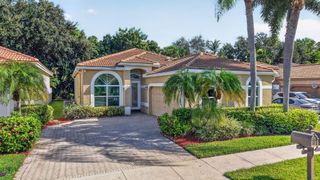 5351 Ventura Drive, Delray Beach, FL 33484