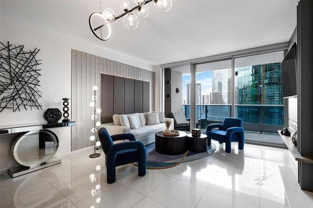 200 Biscayne Boulevard Way 3311, Miami, FL 33131