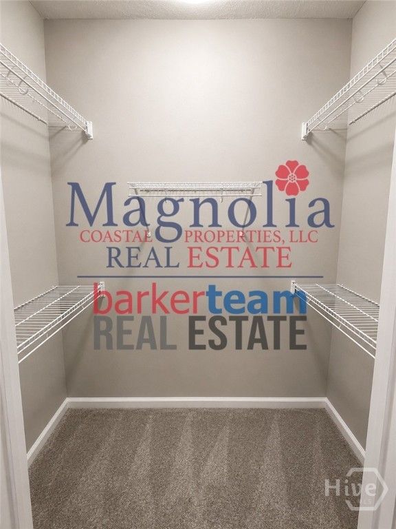 Image 9 of property listing at 65 Red Oak Drive, Richmond Hill, GA 31324