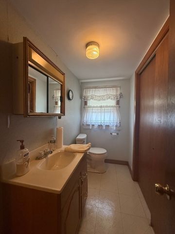 42 Alder Rd, Norton, MA 02766