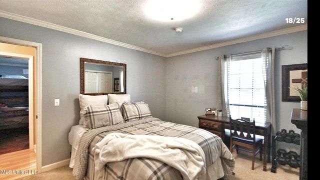 7067 Edgewater Drive, Ridgeland, MS 39157