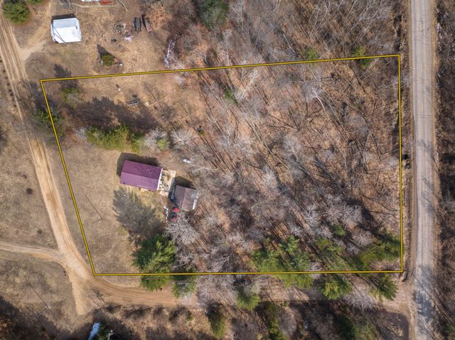 17751 Kent Avenue, Deerfield Twp, MI 49336