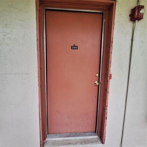 12850 SW 43rd Drive 258B, Miami, FL 33175