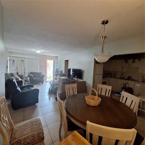 12850 SW 43rd Drive 258B, Miami, FL 33175