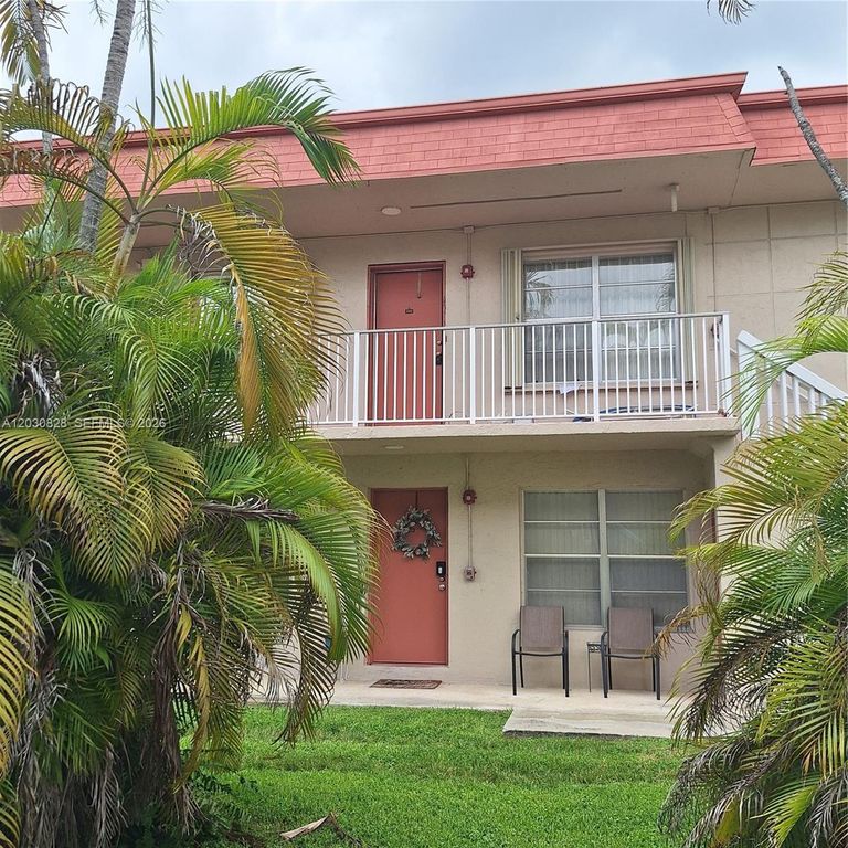 12850 SW 43rd Drive 258B, Miami, FL 33175