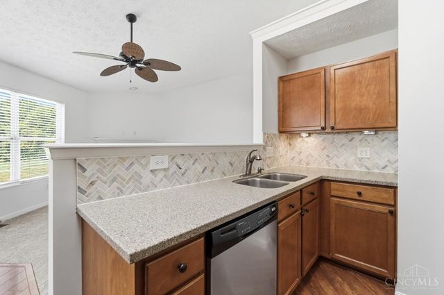 77 Bayberry Lane, Monroe, OH 45050