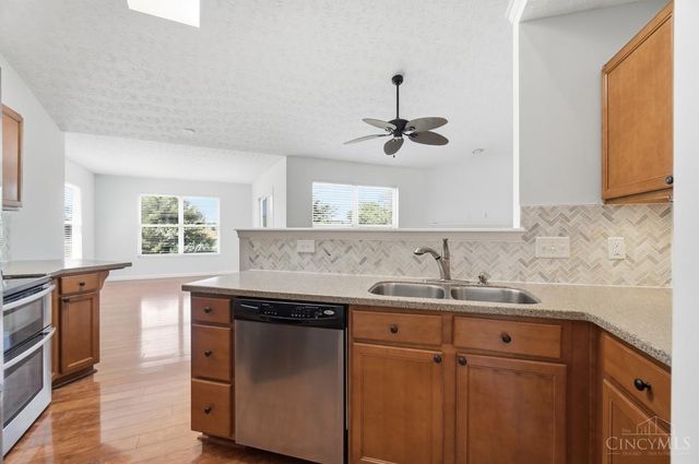 77 Bayberry Lane, Monroe, OH 45050