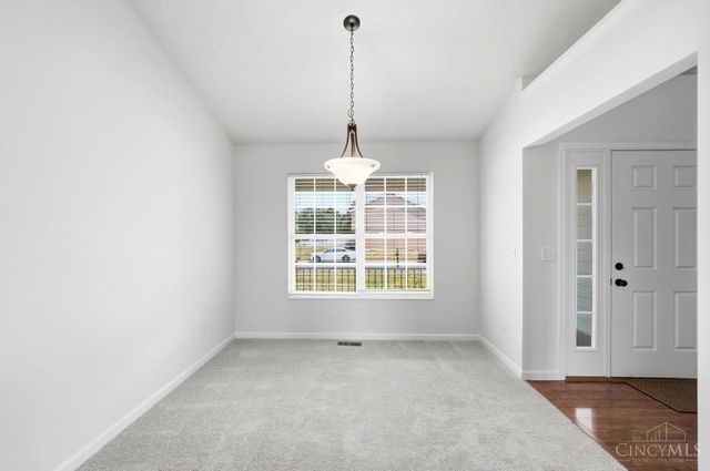 77 Bayberry Lane, Monroe, OH 45050