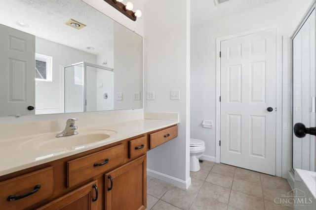 77 Bayberry Lane, Monroe, OH 45050