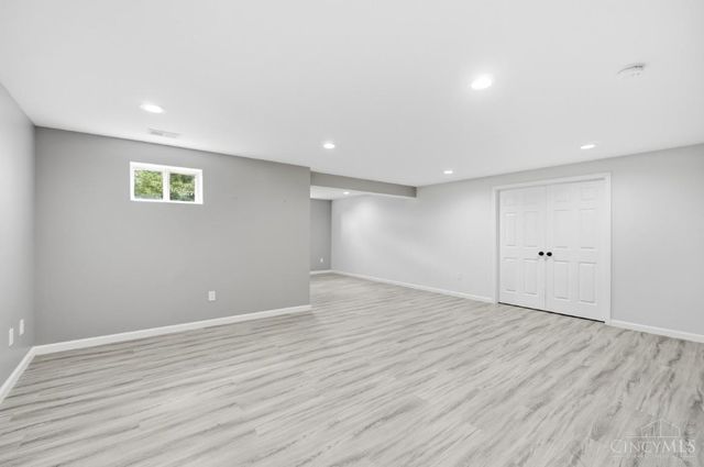 77 Bayberry Lane, Monroe, OH 45050
