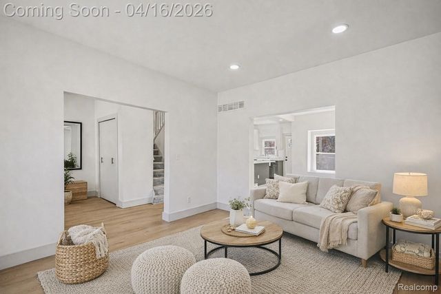 3493 Baldwin Street, Detroit, MI 48214