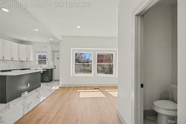 3493 Baldwin Street, Detroit, MI 48214