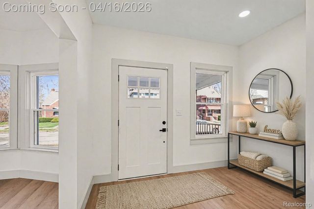 3493 Baldwin Street, Detroit, MI 48214