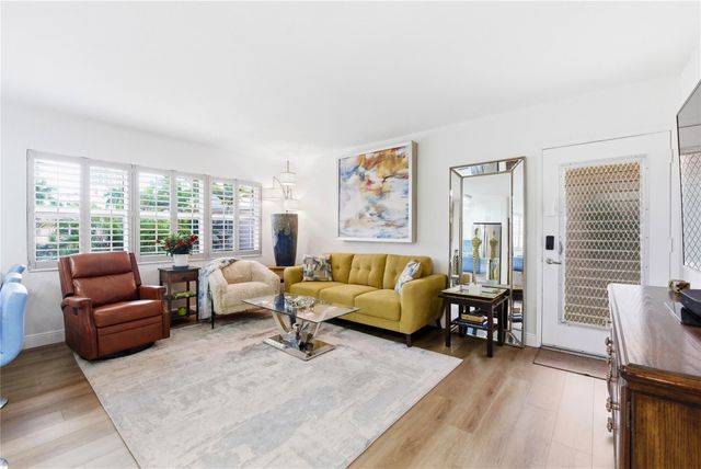 700 Bayshore Drive 4, Fort Lauderdale, FL 33304