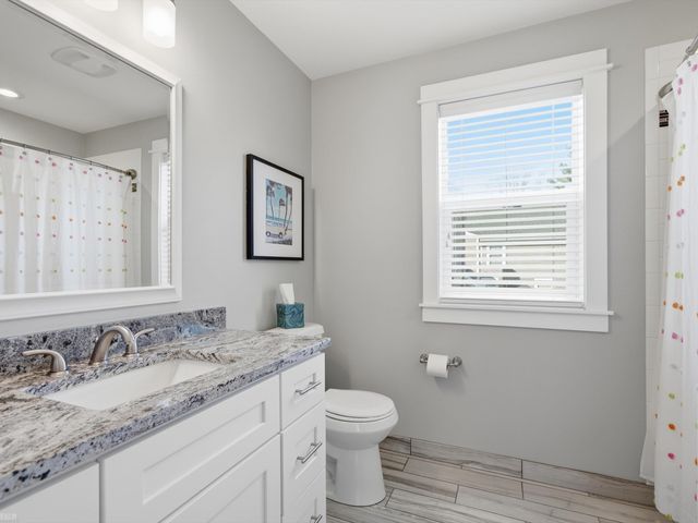 823 Baldwin Avenue, Royal Oak, MI 48067