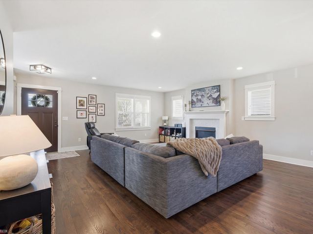 823 Baldwin Avenue, Royal Oak, MI 48067