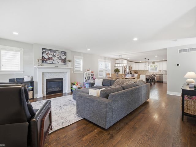 823 Baldwin Avenue, Royal Oak, MI 48067