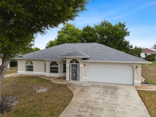 7510 LIGUSTRUM, Punta Gorda, FL 33955