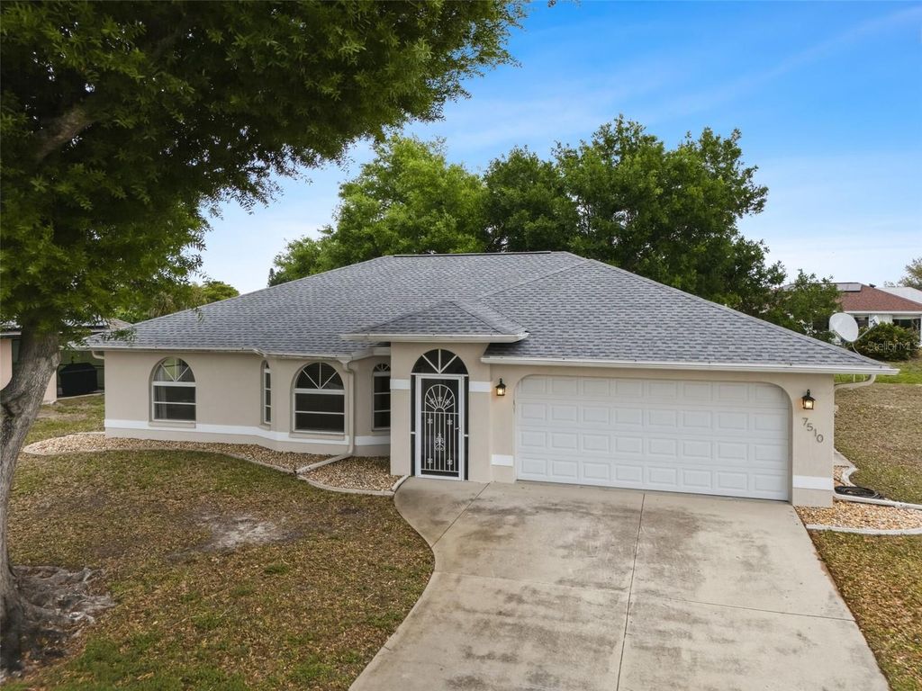 7510 LIGUSTRUM, Punta Gorda, FL 33955