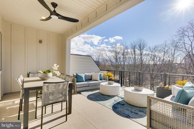 11591 PATRIOTIC LN, Reston, VA 20190