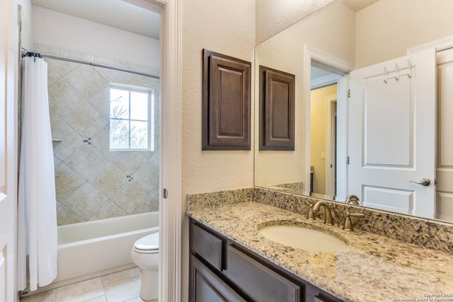 24506 Via Vizcaya, San Antonio, TX 78260