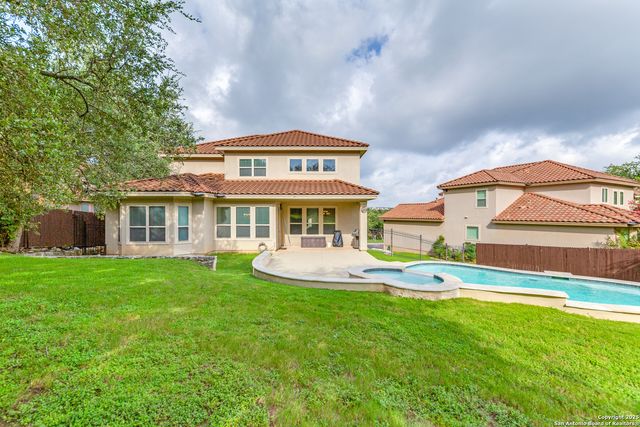 24506 Via Vizcaya, San Antonio, TX 78260