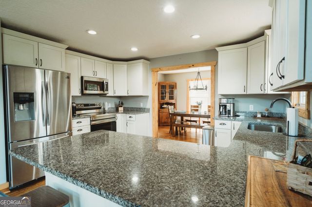 17 N Waterview Drive, Woodland, AL 36278