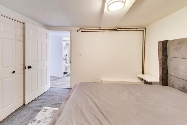 5412 N Western Avenue, Chicago, IL 60625