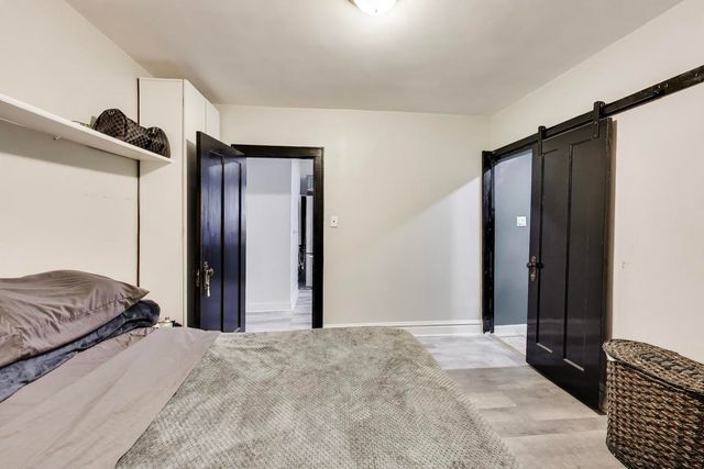 5412 N Western Avenue, Chicago, IL 60625