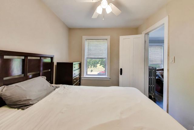 5412 N Western Avenue, Chicago, IL 60625