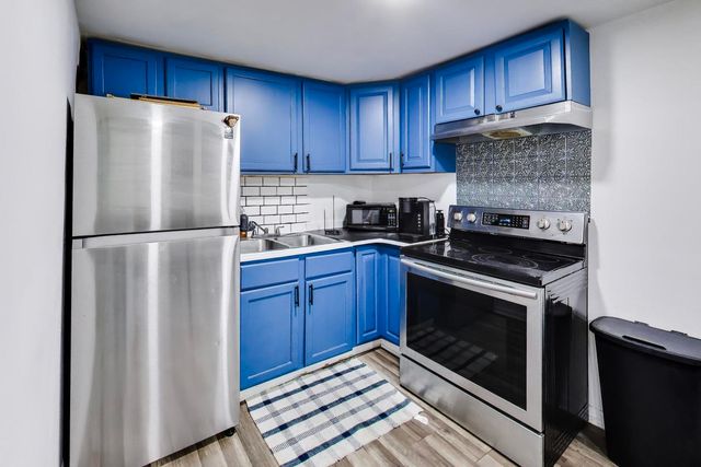 5412 N Western Avenue, Chicago, IL 60625