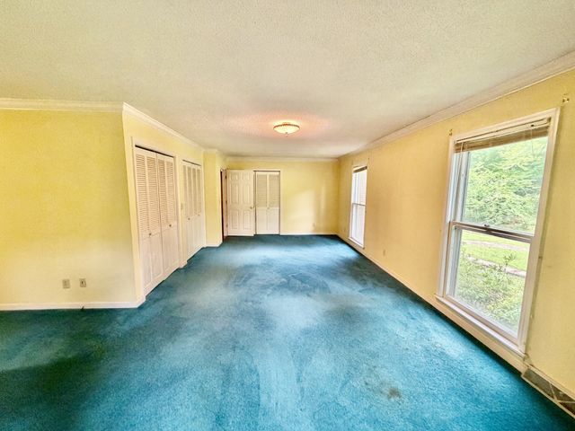 230 Raven Bluff Rd, Lawrenceburg, TN 38464