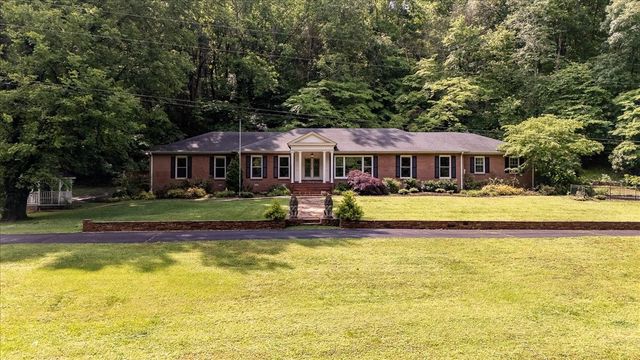 230 Raven Bluff Rd, Lawrenceburg, TN 38464